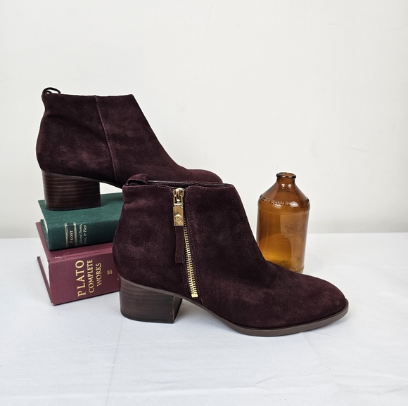 Tommy Hilfiger Shoes - Tommy Hilfiger Magenta Burgundy Suede Booties Size 8